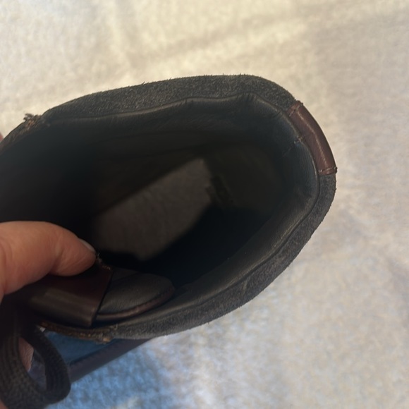 - Moncler brown boots. Size 43 - Picture 11 of 11